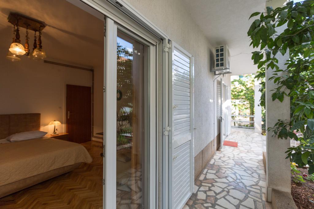 Feel Sibenik Apartment Luaran gambar